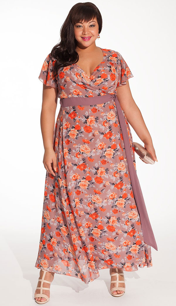 This mandarin rose maxi dress is an excellent wedding guest dress.